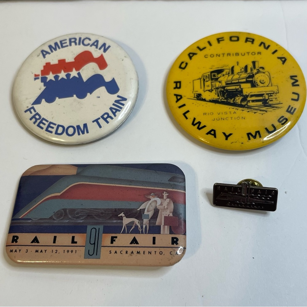 American Freedom California Railways Set Of 4 Badge Buttons And Lapel Pin. A182